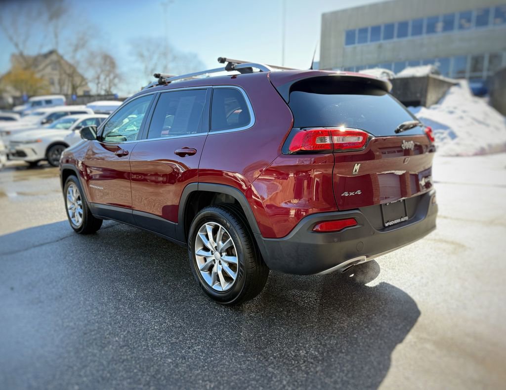 Used 2018 Jeep Cherokee Limited image 14