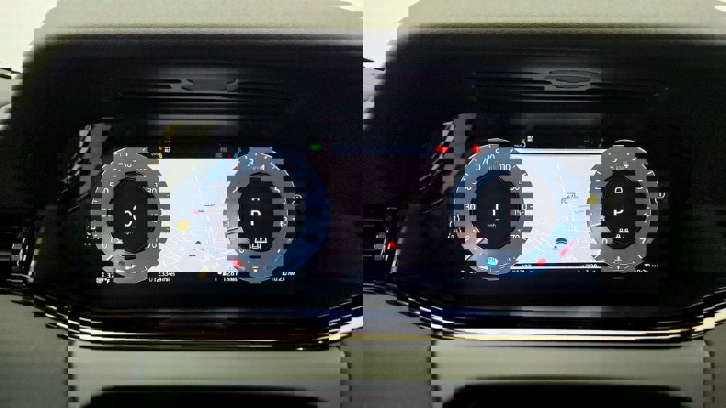 Used 2024 Land Rover Range Rover Evoque Dynamic SE image 15