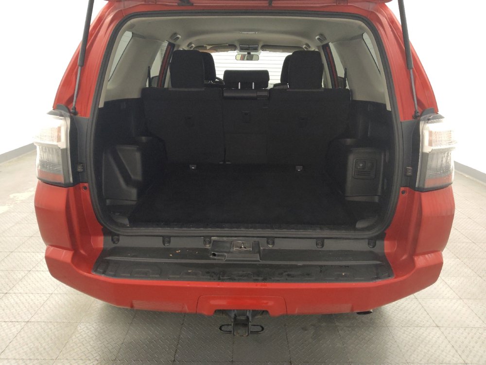 Used 2017 Toyota 4Runner SR5 AWD/4WD image 29