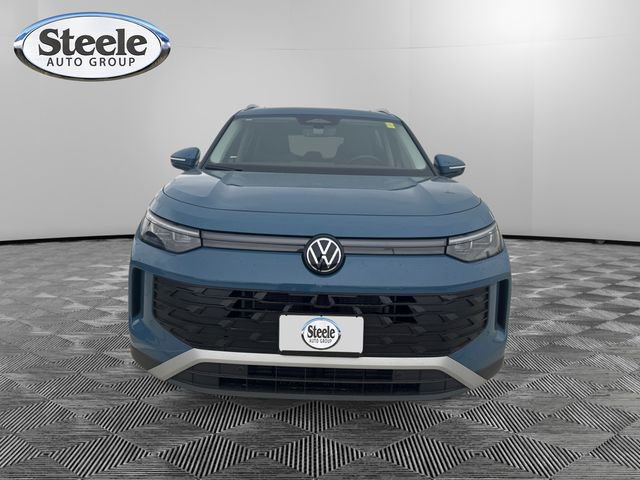 Used 2026 Volkswagen Tiguan SE FWD image 8