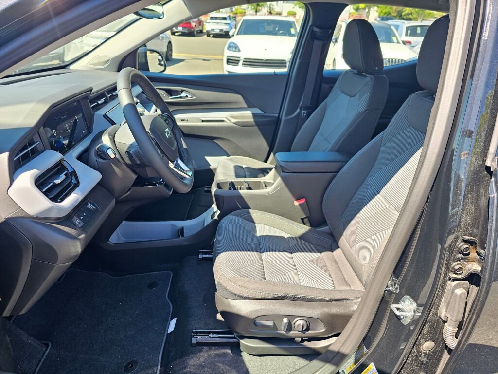 New 2027 Chevrolet Bolt LT w/ Comfort Package FWD image 19