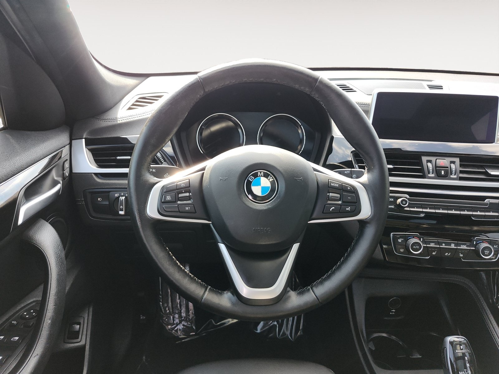 Used 2020 BMW X1 sDrive28i w/ Convenience Package FWD image 13