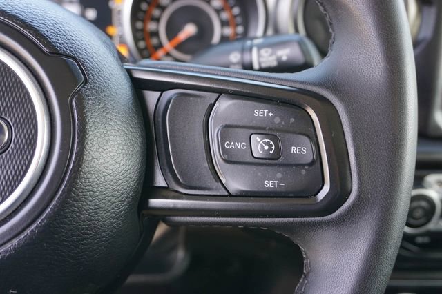 Used 2023 Jeep Gladiator Willys image 22