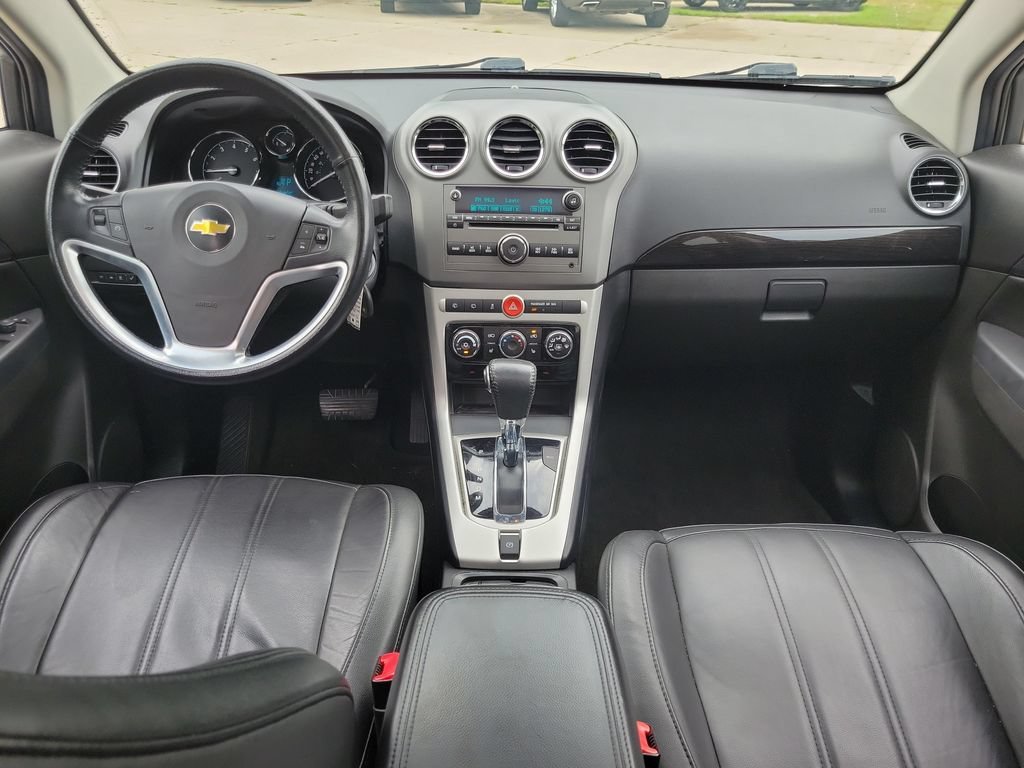 Used 2013 Chevrolet Captiva Sport LTZ FWD image 11