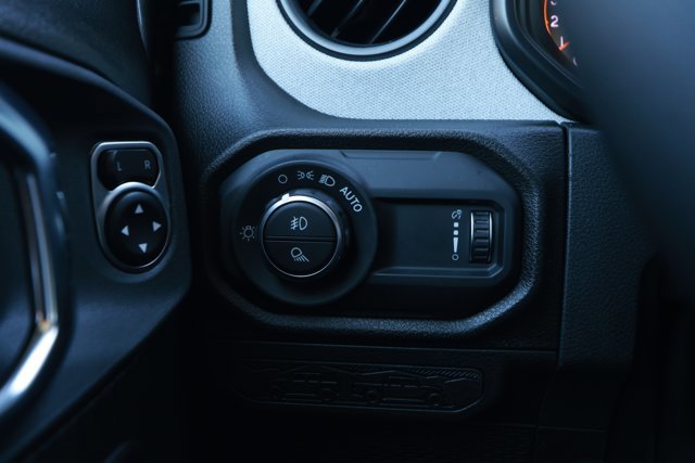 New 2026 Jeep Gladiator Sport image 15