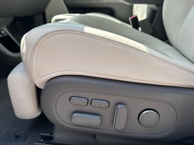 Used 2023 Hyundai Ioniq 5 Limited AWD/4WD image 14