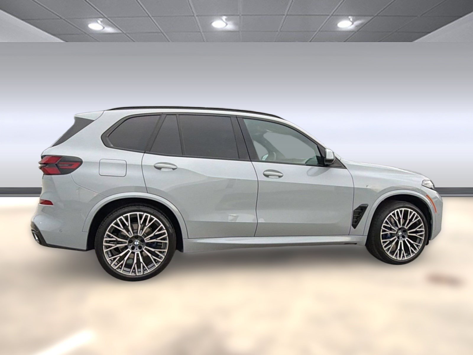 New 2026 BMW X5 xDrive40i w/ M Sport Package AWD/4WD image 7