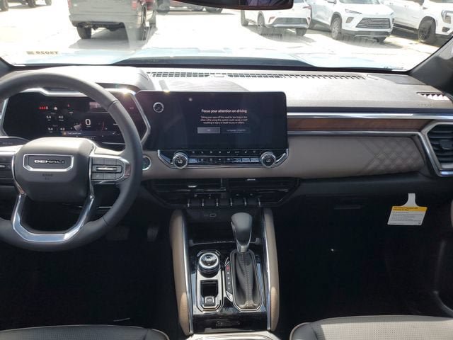 New 2026 GMC Canyon Denali AWD/4WD image 14
