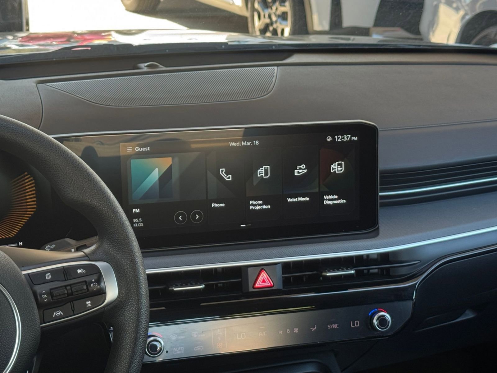 Used 2025 Kia K5 LXS image 17