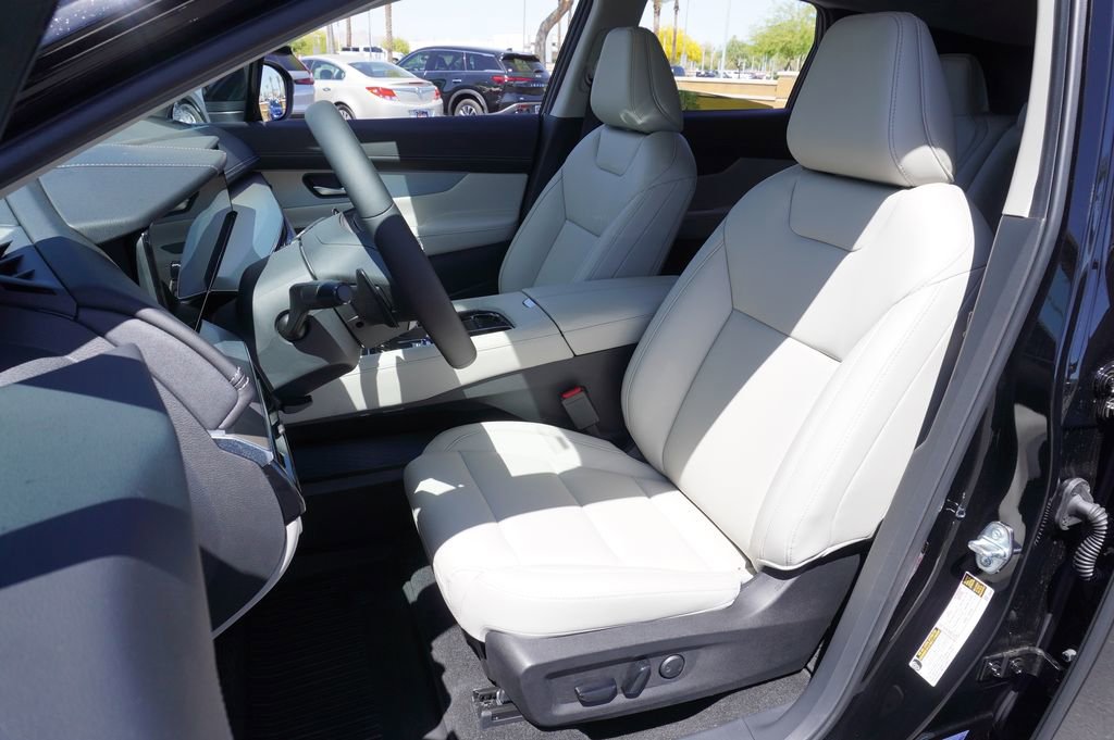 Certified 2025 Nissan Murano SL image 14