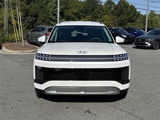 New 2026 Hyundai Ioniq 9 SE image 2