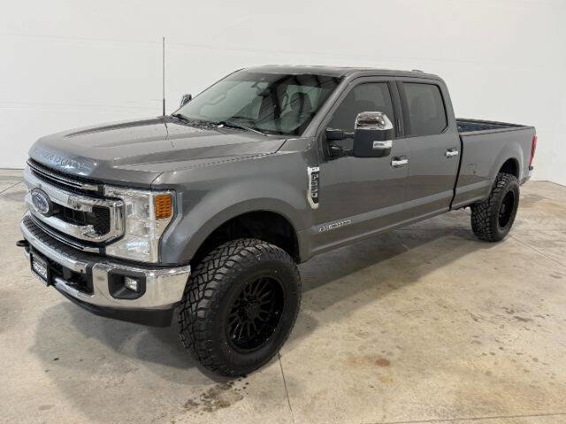 Used 2022 Ford F350 XLT w/ XLT Premium Package image 2