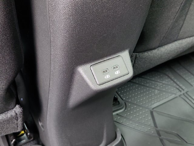 New 2027 Chevrolet Bolt LT w/ Comfort Package FWD image 16