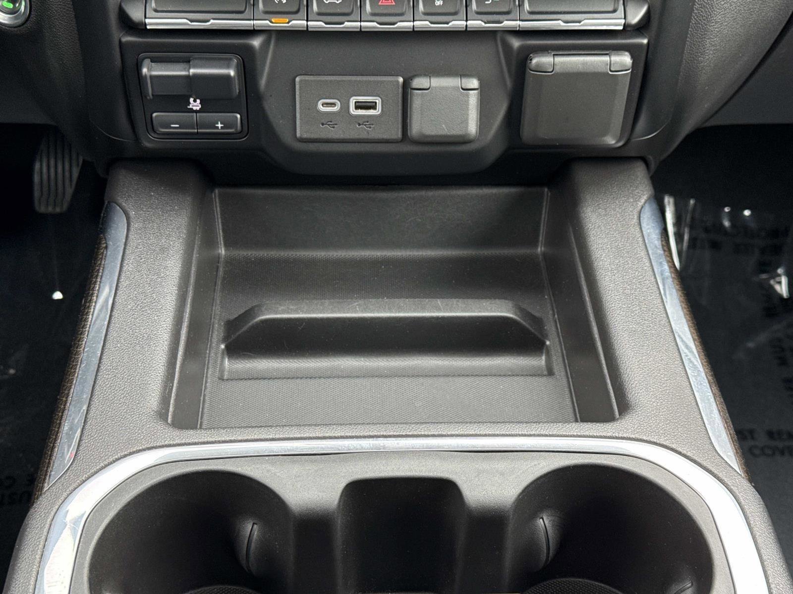 Used 2021 Chevrolet Silverado 1500 RST w/ Convenience Package II image 7