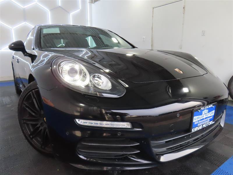 Used 2016 Porsche Panamera Edition RWD image 3