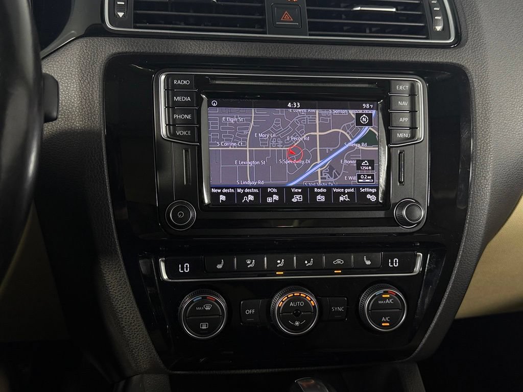 Used 2018 Volkswagen Jetta SEL FWD image 17