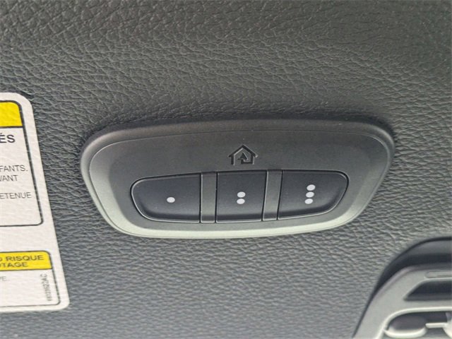 Used 2021 Jeep Wrangler Unlimited Sahara w/ Dual Top Group image 21