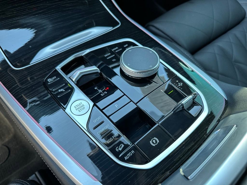 Certified 2023 BMW X7 xDrive40i w/ M Sport Package image 42