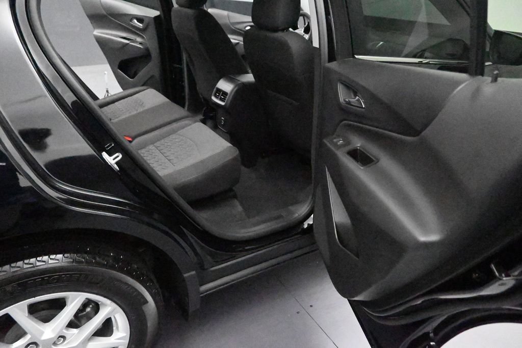 Used 2023 Chevrolet Equinox LT FWD image 14
