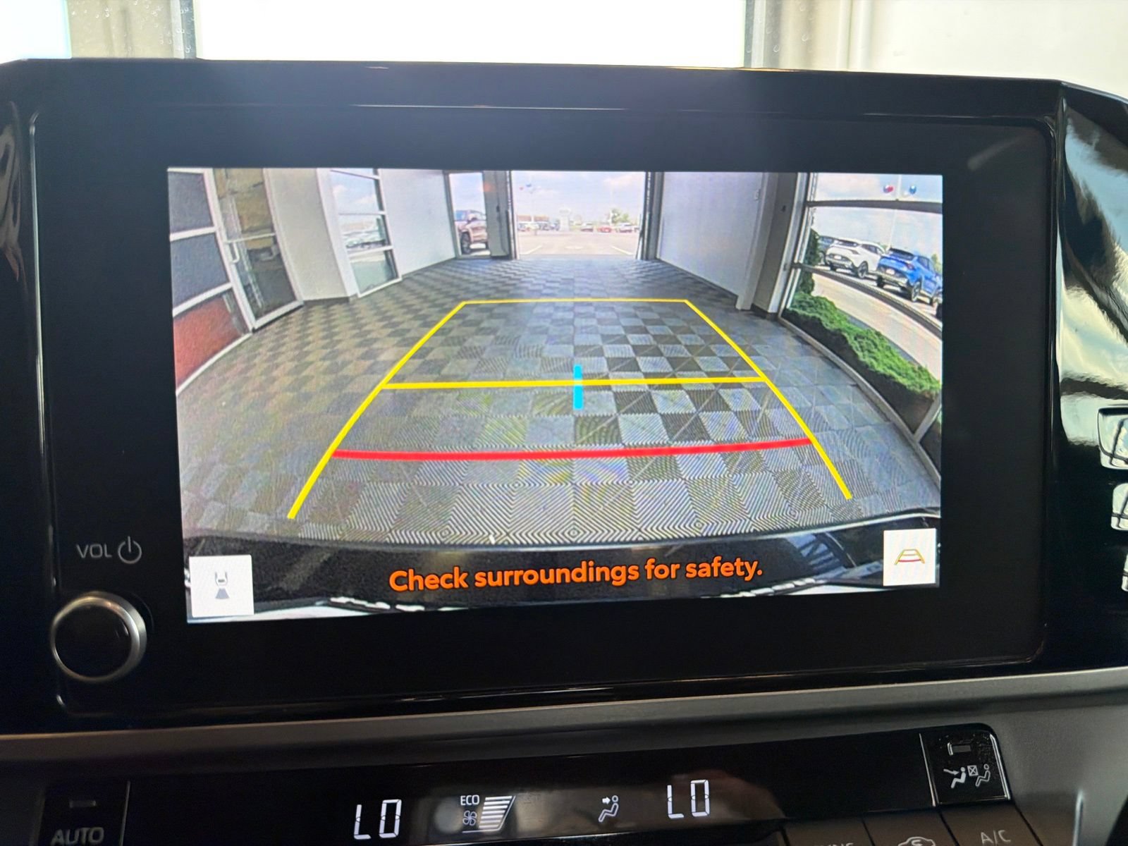 Used 2025 Toyota Camry LE FWD image 24