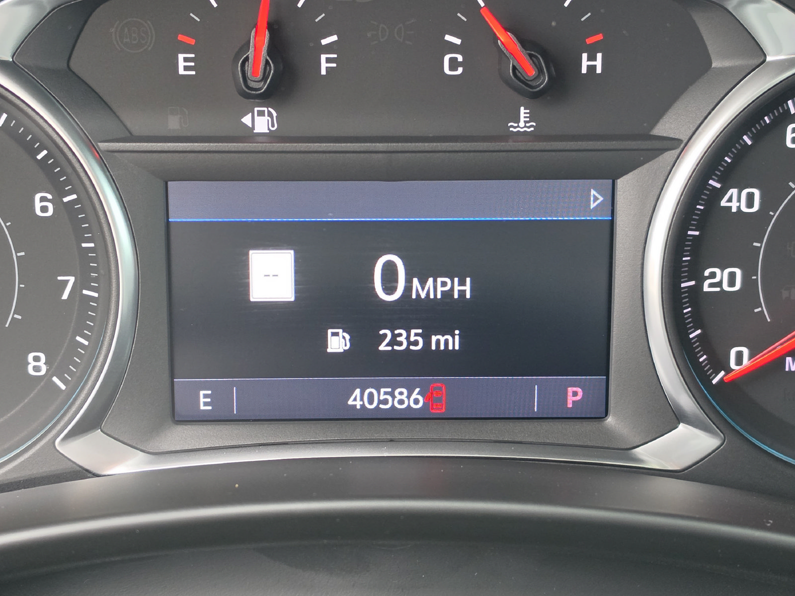 Used 2022 Chevrolet Equinox RS w/ RS Leather Package FWD image 39