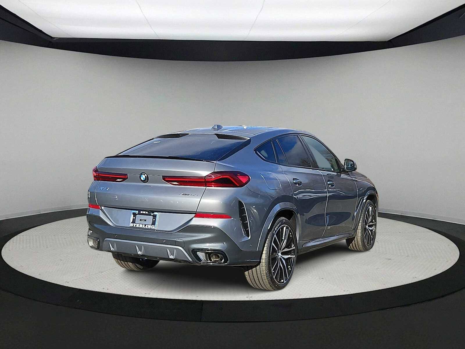 New 2026 BMW X6 xDrive40i image 8