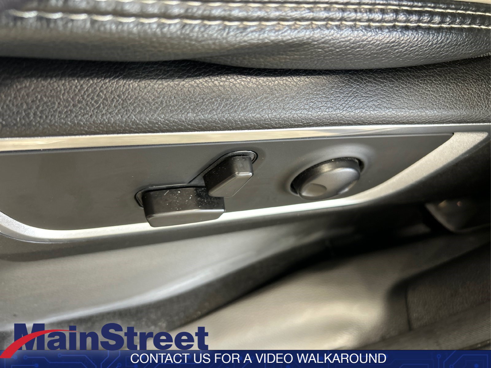Used 2022 RAM 1500 Laramie AWD/4WD image 16