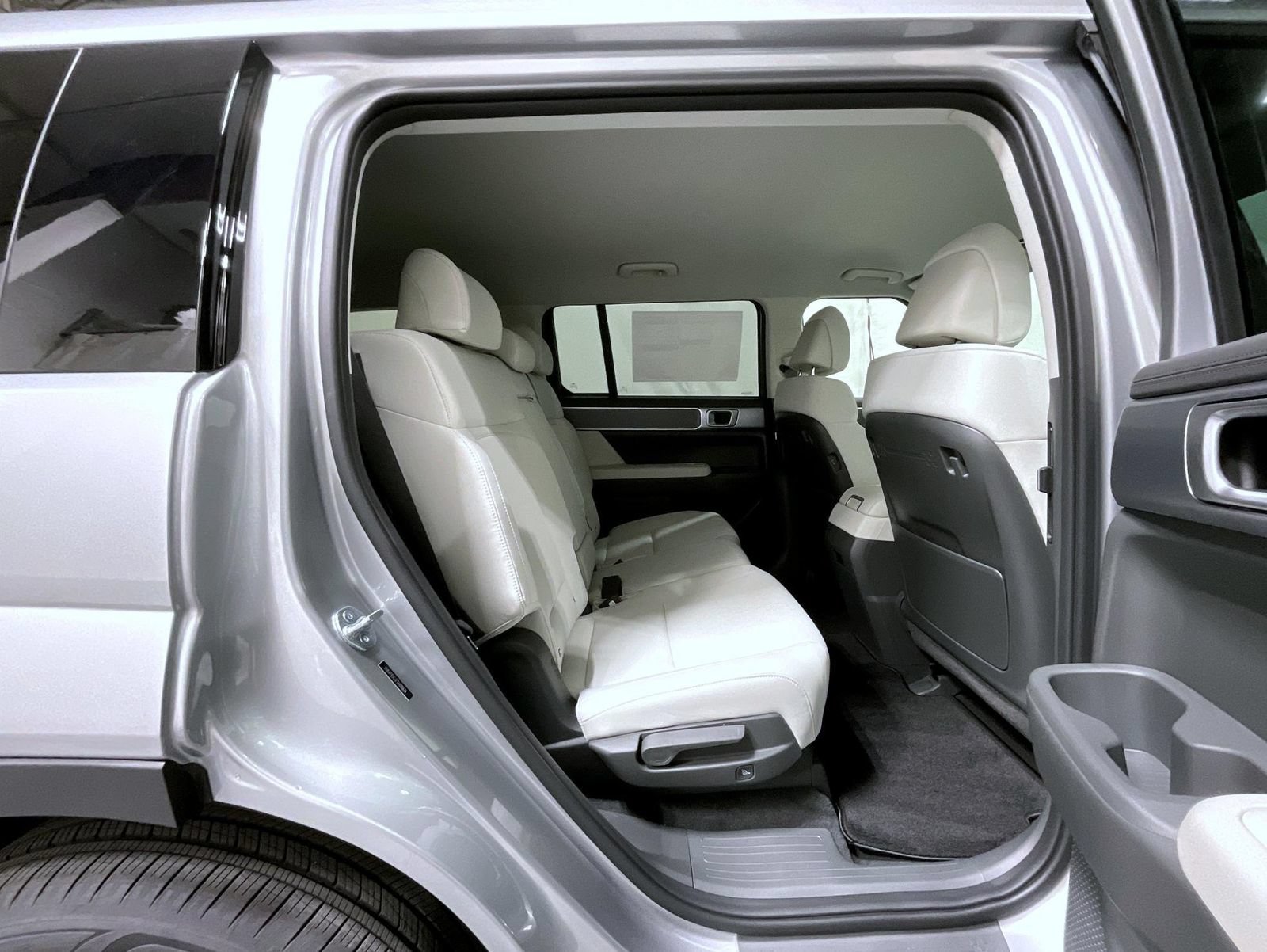 New 2026 Hyundai Santa Fe SE AWD/4WD image 19