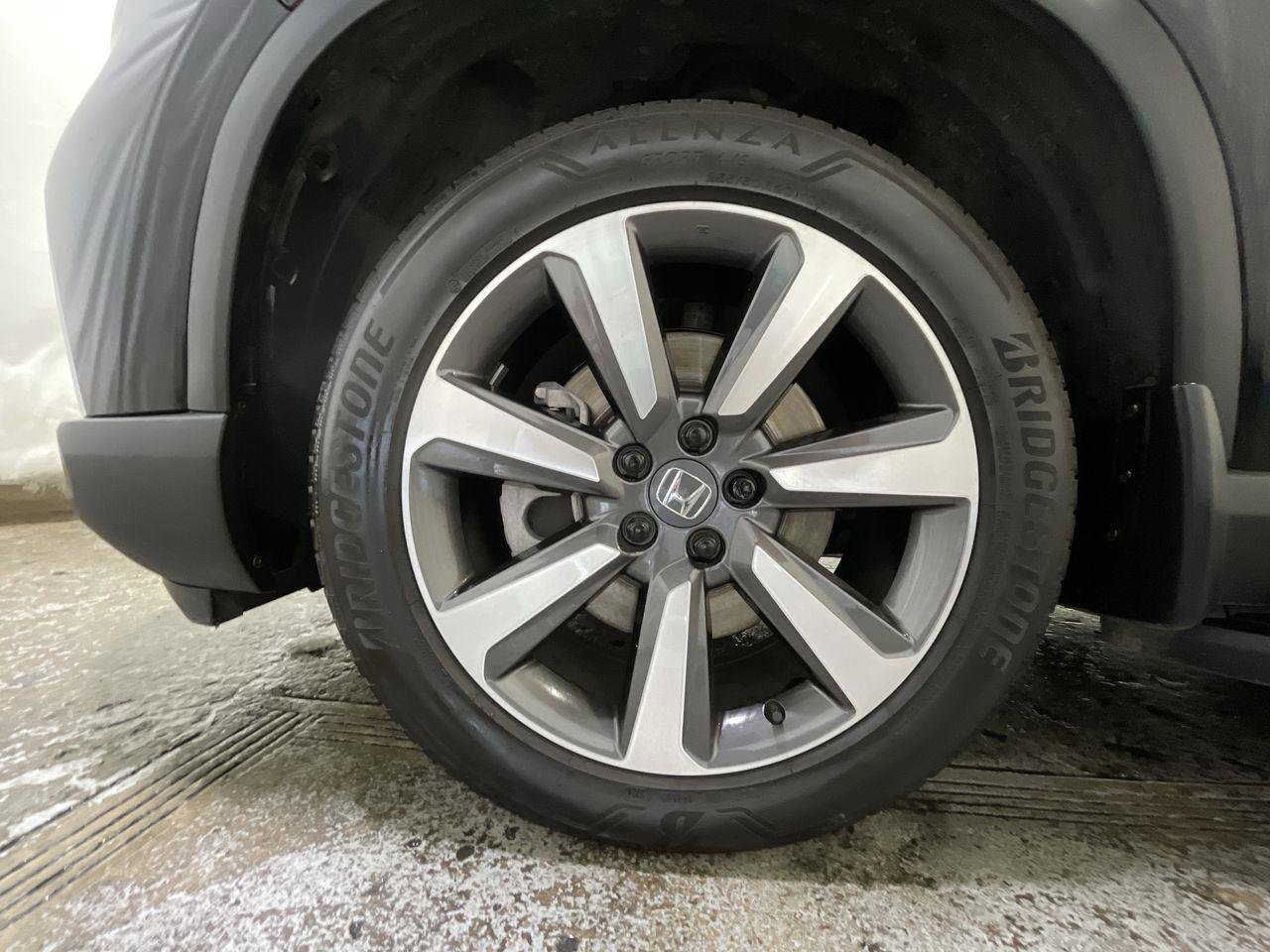 Used 2024 Honda Pilot Elite image 10