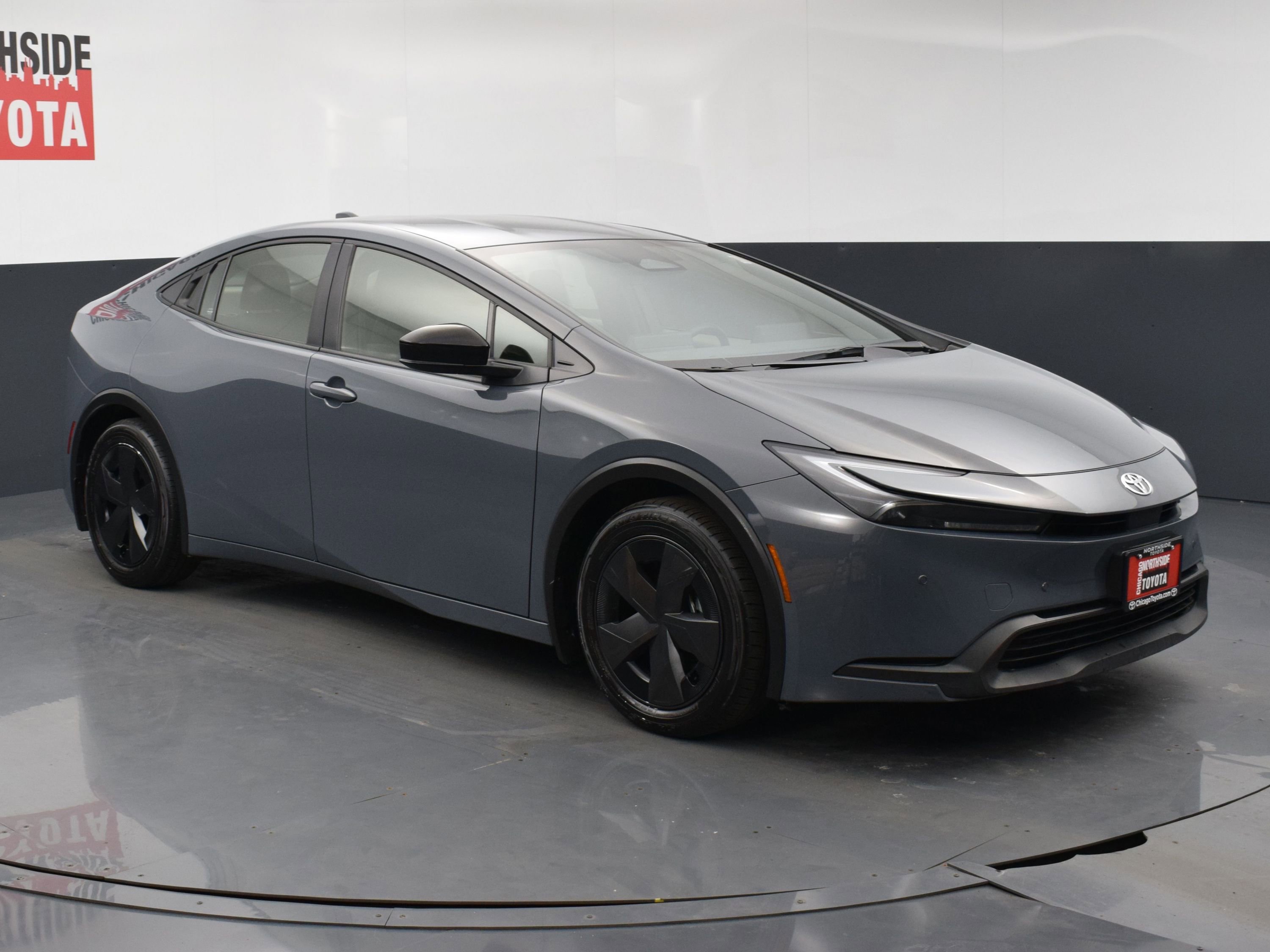 Used 2025 Toyota Prius LE image 6