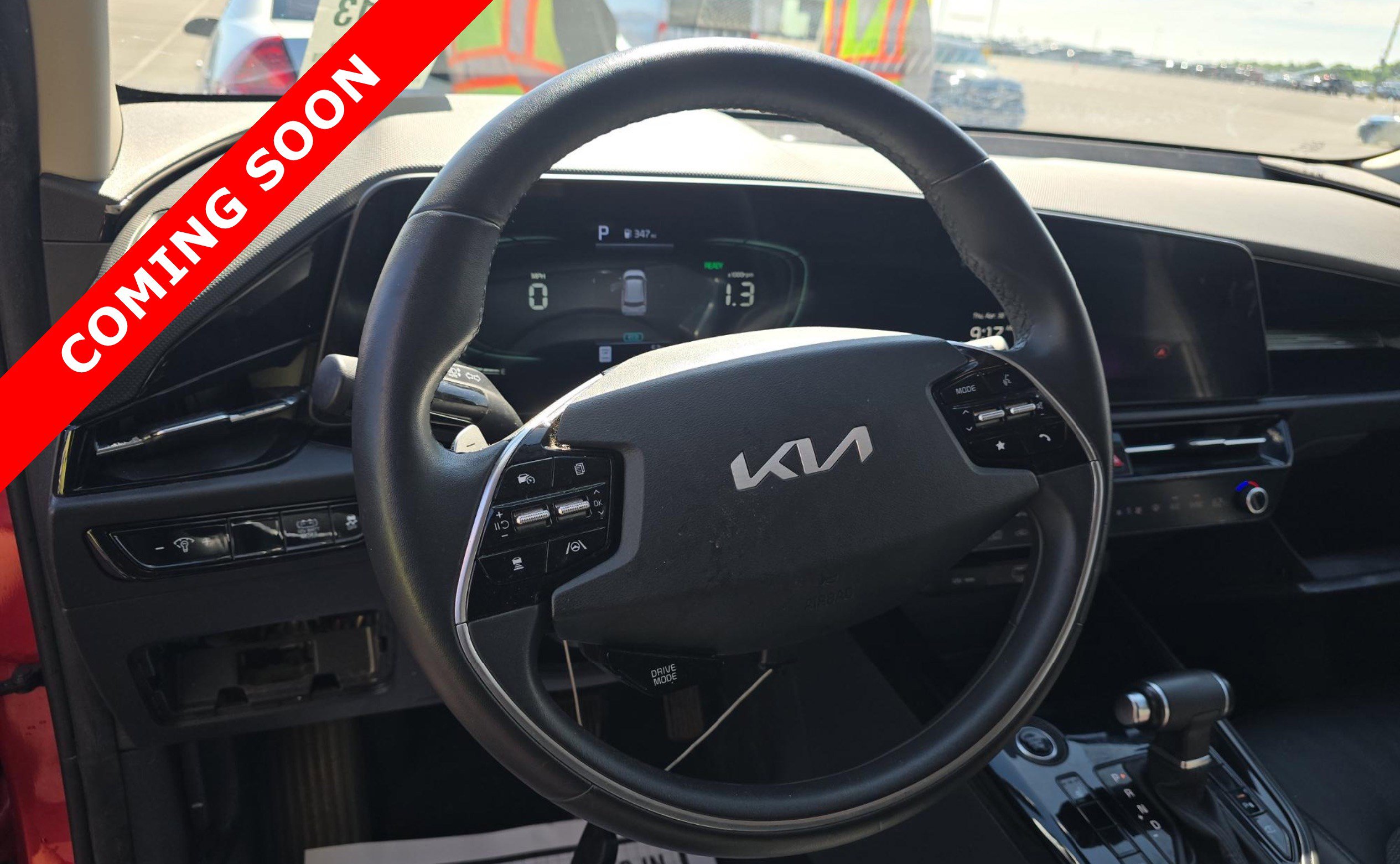 Used 2023 Kia Niro EX FWD image 6