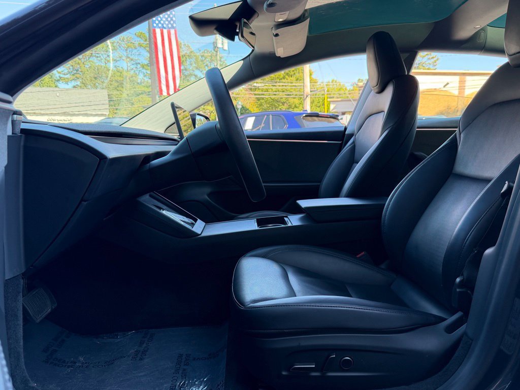 Used 2025 Tesla Model 3 RWD image 25