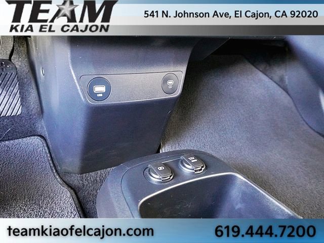 Used 2022 Kia EV6 Wind RWD image 30