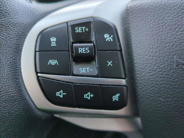 Used 2022 Ford Explorer XLT w/ Equipment Group 202A image 18