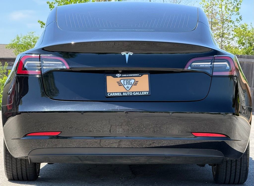 Used 2018 Tesla Model 3 Long Range RWD image 4