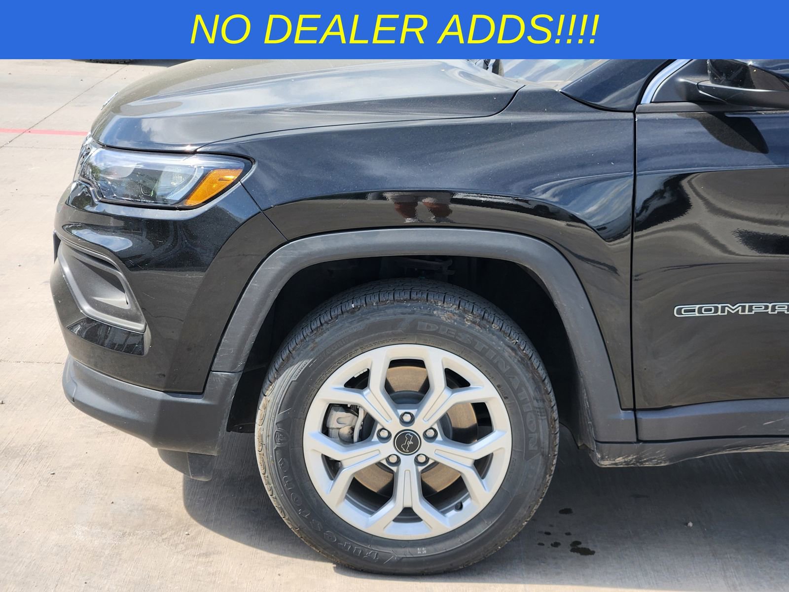 New 2026 Jeep Compass Latitude image 10