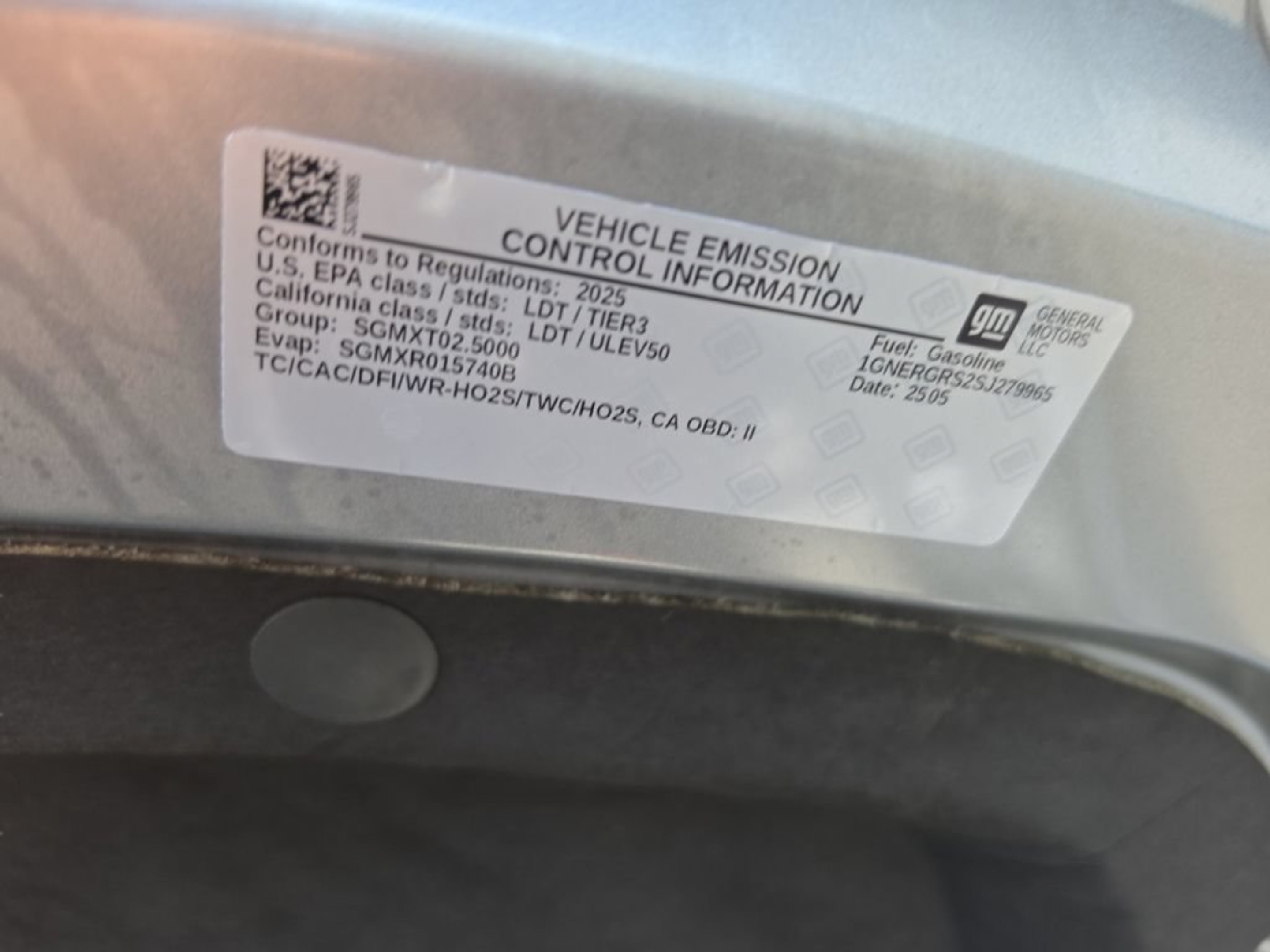 Used 2025 Chevrolet Traverse LT w/ LPO, Floor Liner Package FWD image 11