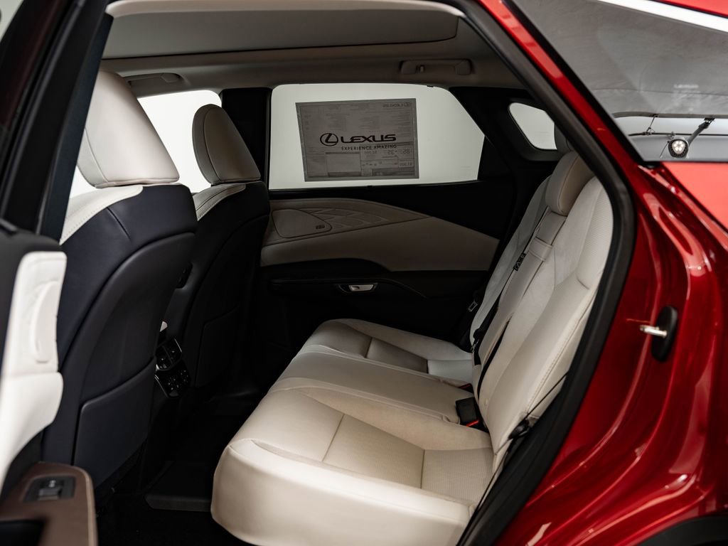 New 2026 Lexus RX 450h AWD image 44