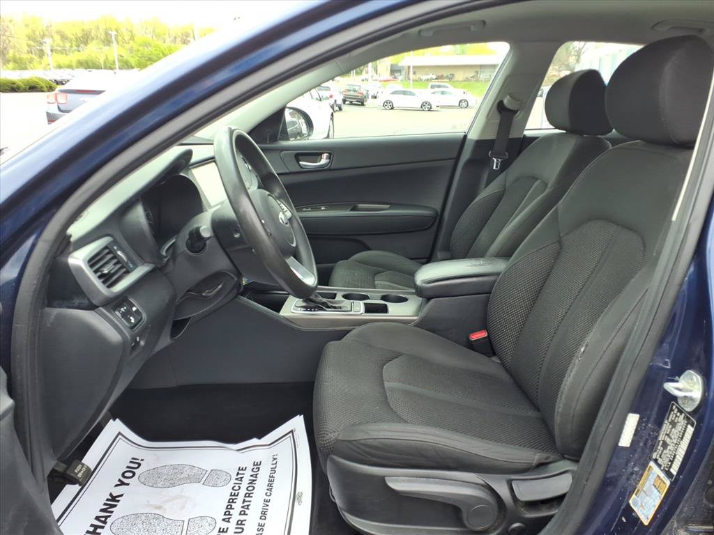 Used 2020 Kia Optima LX FWD image 24