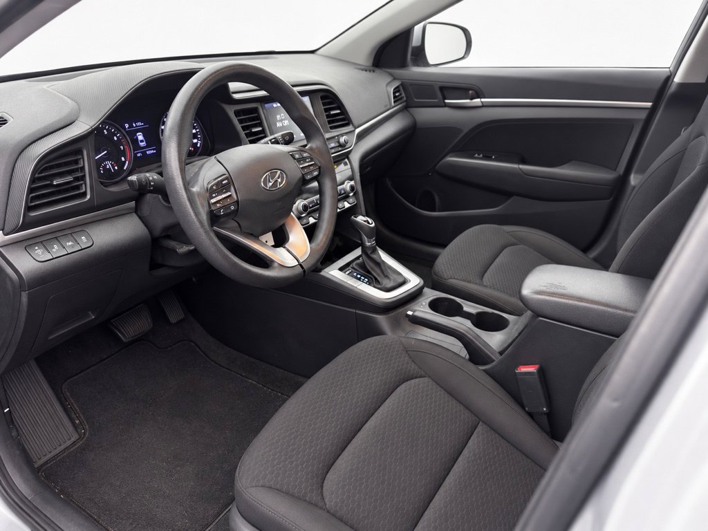 Used 2020 Hyundai Elantra SEL w/ Cargo Package (C1) FWD image 9