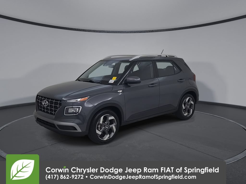 Used 2025 Hyundai Venue SEL FWD image 7