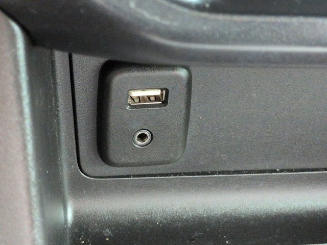 Used 2018 Chevrolet Colorado LT AWD/4WD image 23