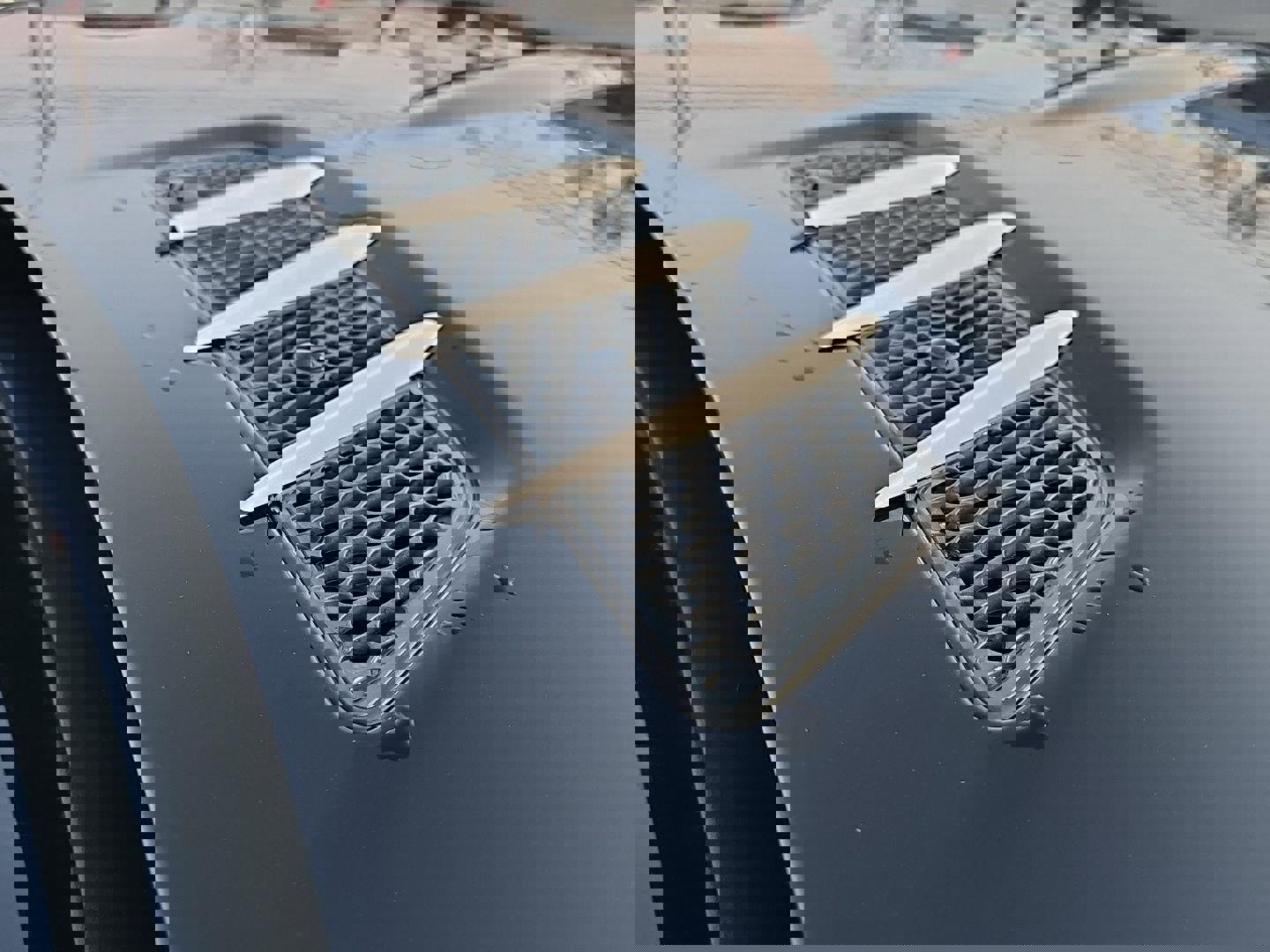 Used 2009 Mercedes-Benz SL 550 image 32