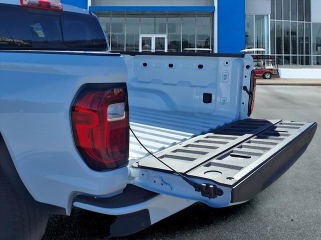 Used 2026 GMC Canyon AT4 w/ Off-Road Front Bumper Package image 27