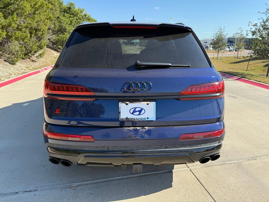 Used 2022 Audi SQ7 Prestige image 7