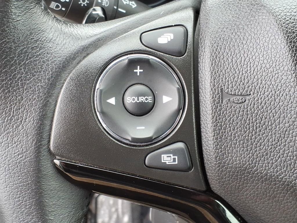 Used 2018 Honda HR-V EX-L image 22