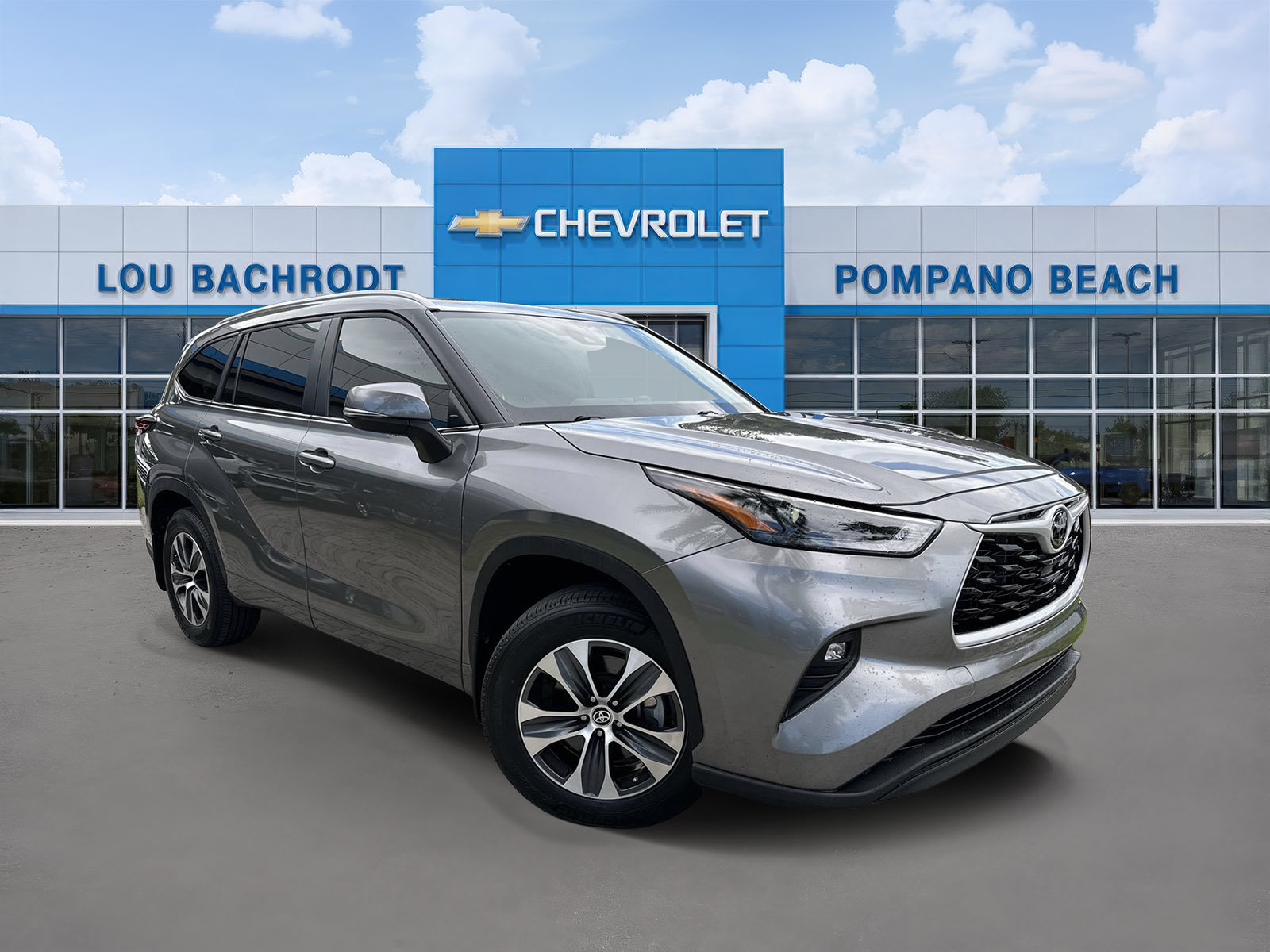 Used 2025 Toyota Highlander XLE