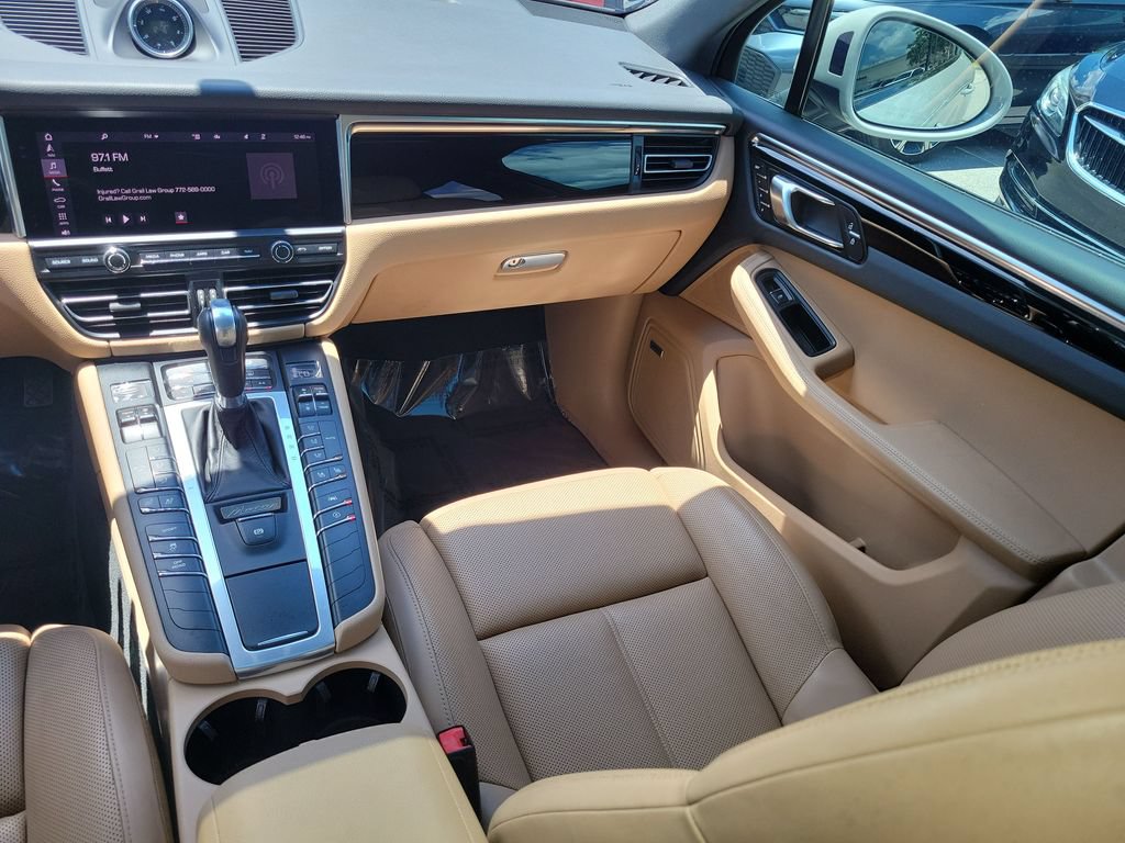 Used 2020 Porsche Macan S AWD/4WD image 28