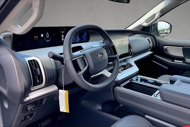 New 2027 Ford Expedition Active AWD/4WD image 6