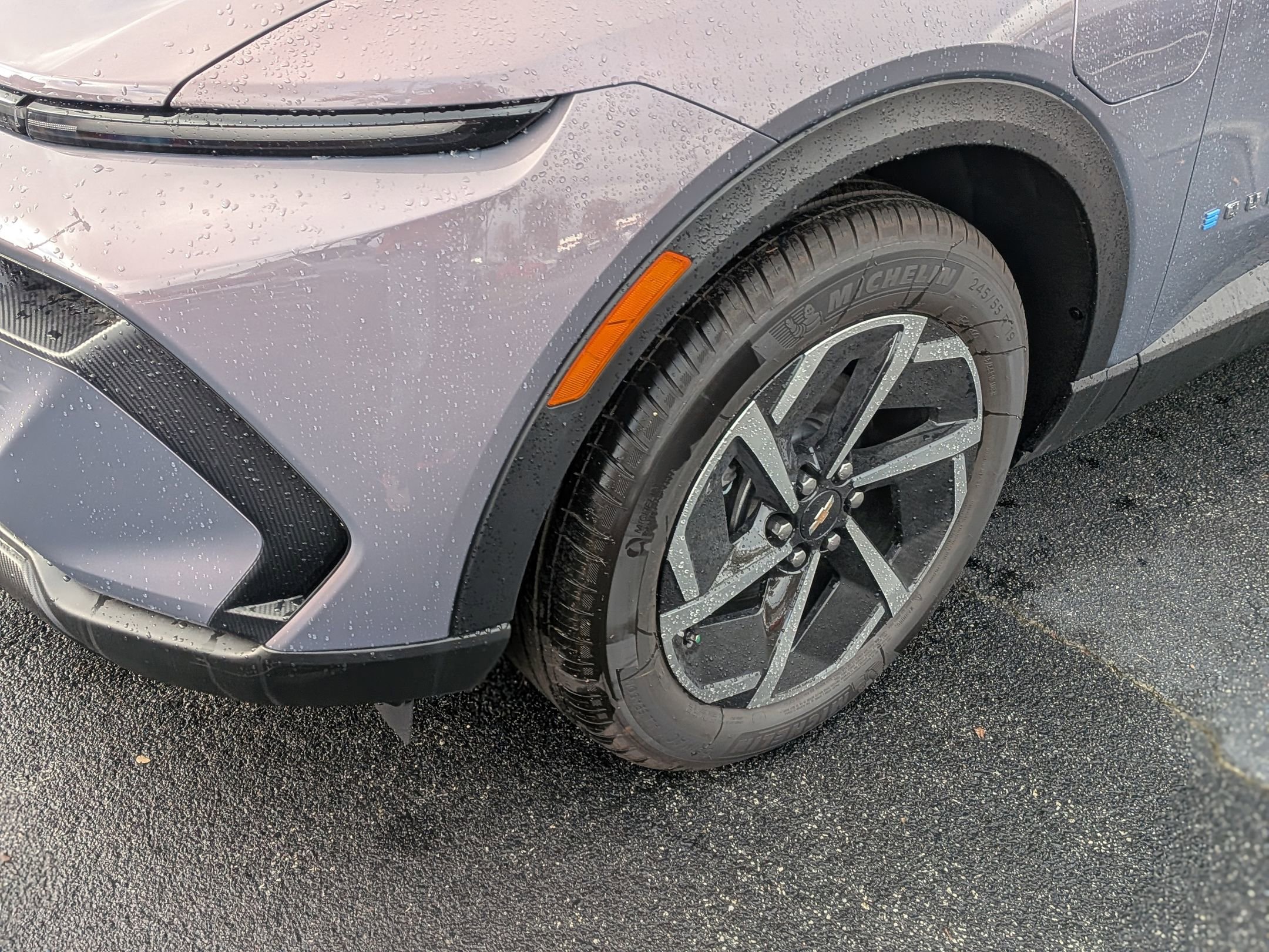 New 2026 Chevrolet Equinox EV LT image 10